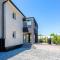Amazing Home In Sveti Ivan Dobrinjski