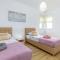 3 Bedroom Beautiful Home In Segotici