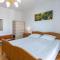 5 Bedroom Amazing Home In Klenovica