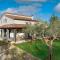 Nice Home In Fazana With Wifi