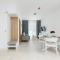 Przytulny Apartament z Parkingiem & Balkonem Blisko Morza by Noclegi Renters - Dąbki