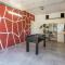 Amazing Home In Kastel Kambelovac - 卡什泰拉
