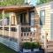 Awesome Home In Lauwersoog With Kitchen