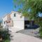 Amazing Home In Makarska