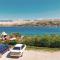 Beach Front Apartment In Pag With Wifi - 帕格