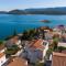 Two-Bedroom Apartment In Ploce