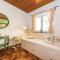 Nice Home In Zdrelac With Sauna