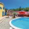Gorgeous Home In Jurdani