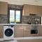 queit amazing penthouse with rooftop 360 ,pool , beachfront and BBQ - Khoti Island