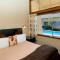 Oasis Beach Motel