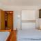 4 Bedroom Gorgeous Home In Dobrinj