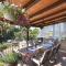 Lovely Home In Split With Jacuzzi