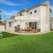 Gorgeous Home In La Herradura