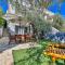 Gorgeous Home In Zecevo Rogoznicko