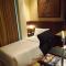 Roomz Hotel
