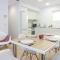 3 Bedroom Beautiful Apartment In Denia
