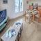 Amazing Apartment In Redon With Wifi - Redon