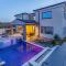 Beautiful Home In Banjole