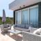 Beach Front Home In Sutivan - Sutivan
