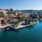 Beautiful Home In Split With Kitchen
