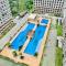Top Floor Seaview Condo Near Mactan Airport with Balcony, Pool, Netflix - Lapu Lapu City