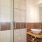 3 Bedroom Cozy Home In Porticcio