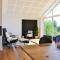 Cozy Home In Hundested With Wifi