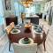 Delux 3BR House with Pool 3 Minute walk to Beach - كيب كانافيرال