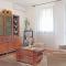 3 Bedroom Cozy Apartment In Stinjan