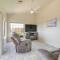 Lake Havasu Views Home with Patio and Putting Green! - مدينة ليك هافاسو