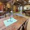 7 Bedroom Gorgeous Home In Ubbalt