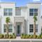 Upstay - Modern Family Home w Private Pool - Клермонт