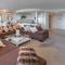 Le Point 702 Luxury and Views