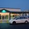 OHare Inn & Suites