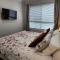 Holiday at the Beach, Spa Bath, King Bed with TV