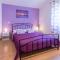 Awesome Home In Galizana