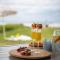 Driftaway - Absolute Beachfront - LJHooker Yamba