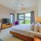 Melhor Stays Villa - L-M102 Luxurious 4BHK villa with private pool, Anjuna