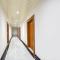 FabHotel SRS Grand - Nr Mahindra University, Gandi Maisamma