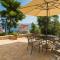 2 Bedroom Awesome Home In Stomorska