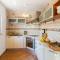 2 Bedroom Awesome Home In Stomorska