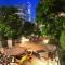 Melbourne Luxury - Pool, Gym, Views & Free Parking