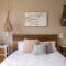 River Haven serene spacious with river views - 朗塞斯顿