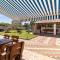 Awesome Home In Valbandon