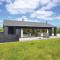 Three-Bedroom Holiday Home In Grenaa
