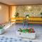 Studio Apartment In Mali Rat