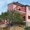 Two-Bedroom Apartment In Dolac