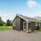 Cozy Home In Nexø With Kitchen - Neksø