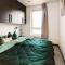 Gorgeous Home In Heinkenszand With Wifi