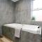 The Hot Tub Townhouse by Holiday Heim